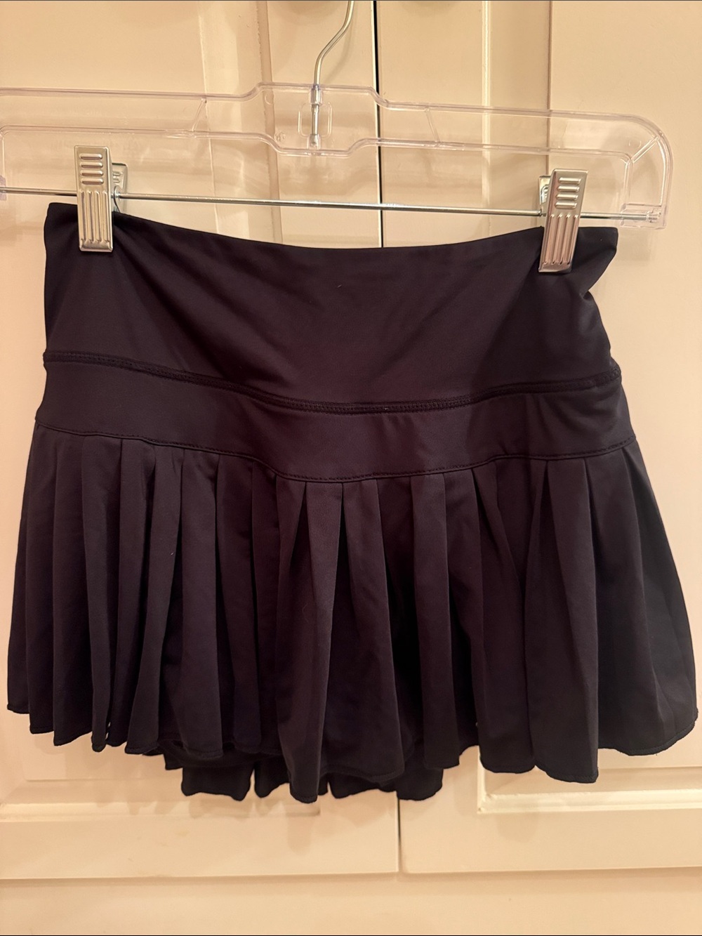Gold Hinge Skirt size: xs